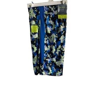 NWT Boys Dry Tek Printed Shorts - Size XL